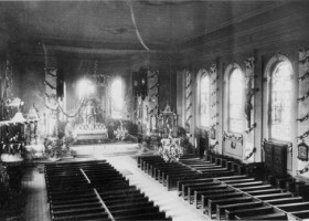 L'église avant la seconde guerre mondiale (photographie conservée au presbytère).