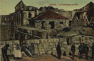 La citadelle pendant le siège. La citadelle pendant le siège.