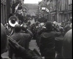 La libération de Bitche (photographie extraite du DVD de la SHAL présenté en 2005).