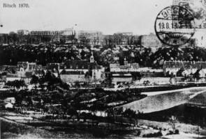 Panorama de la ville et de la citadelle en 1870. Panorama de la ville et de la citadelle en 1870.