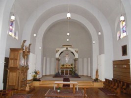 L'intérieur de la chapelle du collège depuis les modifications qui l'ont séparé de sa nef.