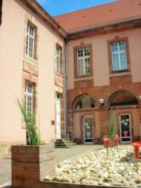 La cour intérieure de l'ancien hôpital militaire.