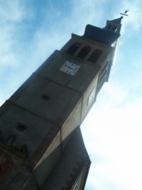 Le clocher de l'église Saint-Wendelin de Liederschiedt.