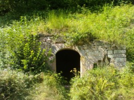 Les ruines d'un ancien marteau.