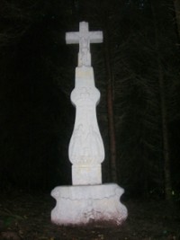 La croix après sa remise en peinture en 2010.