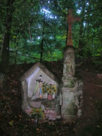 La première croix de chemin sur le plateau de Saint-Hubert date de 1774.