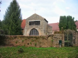 La chapelle Sainte-Barbe de Weidesheim est reconstruite au XVe si&egrave;cle.