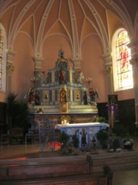 Le maître-autel de l'église Saint-Marc est attribué au sculpteur Johannes Martersteck.