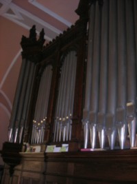Tuyaux de façade de l'orgue.