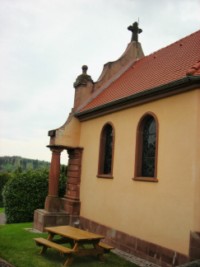 L'arrière de l'ancienne chapelle.