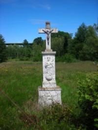La croix est érigée en 1852 aux frais des époux Konrad-Fund.