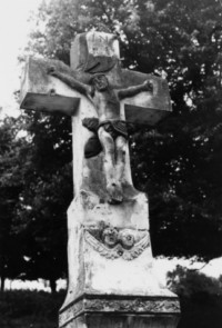 Le croisillon de la croix (photographie du service régional de l'inventaire de Lorraine).