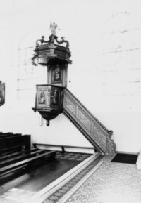 La chaire à prêcher date du premier quart du XVIIIe siècle (photographie du service régional de l'inventaire de Lorraine).
