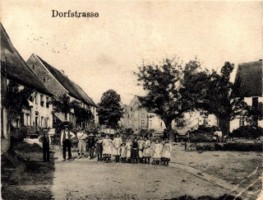 La rue principale en 1919.