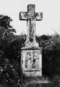 La croix est érigée vers 1820-1830 (photographie du service régional de l'inventaire de Lorraine).