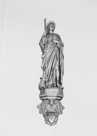 Saint Wendelin est honoré par une statue dans l'église de Rolbing (photographie du service régional de l'invenaire de Lorraine).