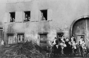 La maison Heckel, rue de Bitche, vers 1920-1930.