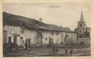 La rue principale et la chapelle durant l'annexion allemande.